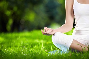 Quelle est la différence entre la sophrologie et l'hypnose ?
